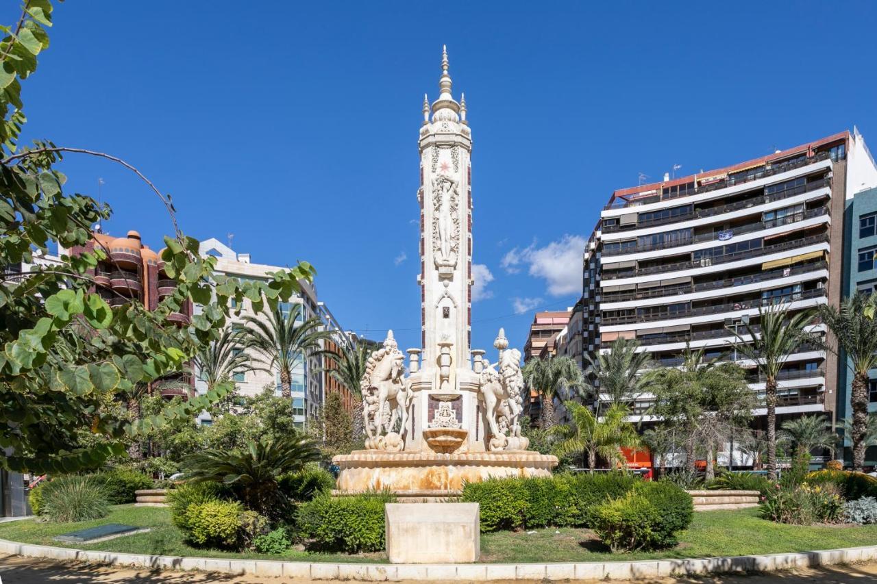 Beach Suite, City & Mountain View Αλικάντε Εξωτερικό φωτογραφία